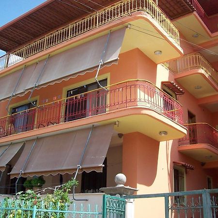 Apartamente plazhi Sarandë Exterior foto