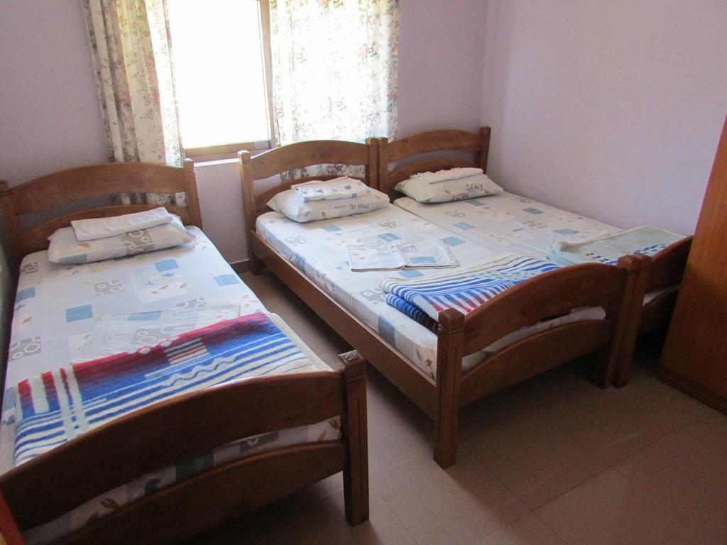 Apartamente plazhi Sarandë Exterior foto