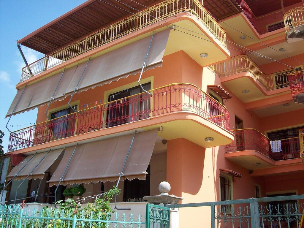 Apartamente plazhi Sarandë Exterior foto