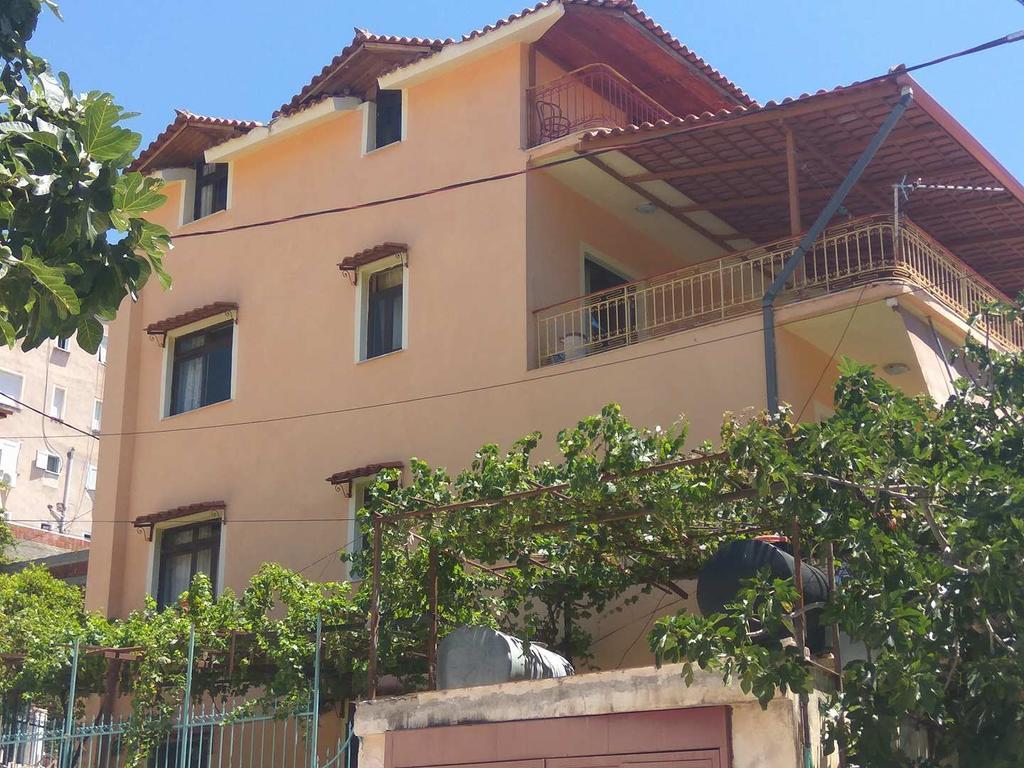 Apartamente plazhi Sarandë Exterior foto